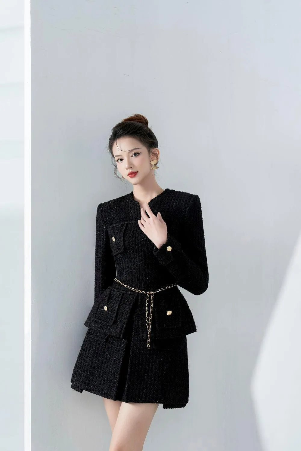 Gigi Peplum V-Neck Tweed Jacket